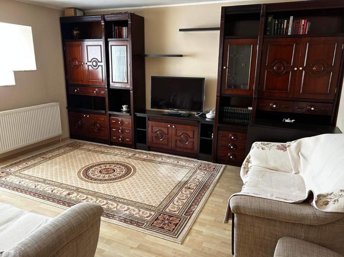 Lalelelor Apartment سوتْشافا المظهر الخارجي الصورة